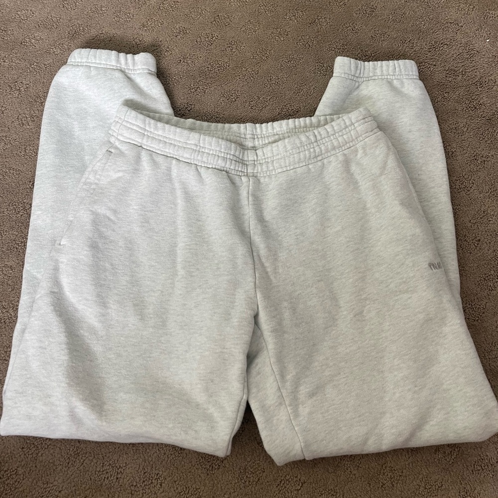 Aritzia sweatpants!